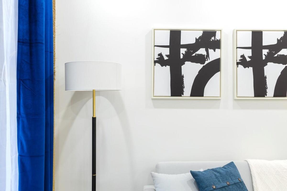 Apartment 317-3d New Modern 1br W&d